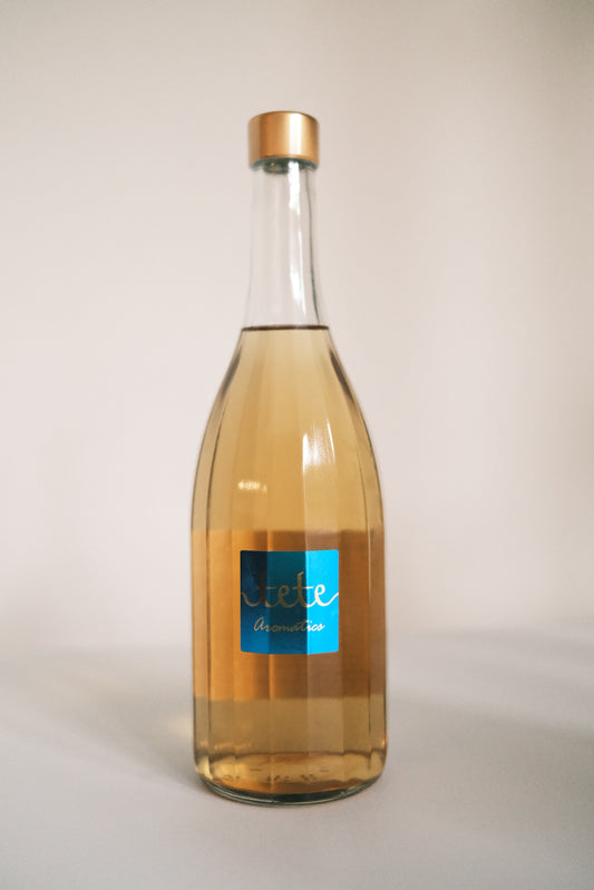 TETE – Plum-Based Sake Liqueur (11 Aromatic Ingredients)　720ml